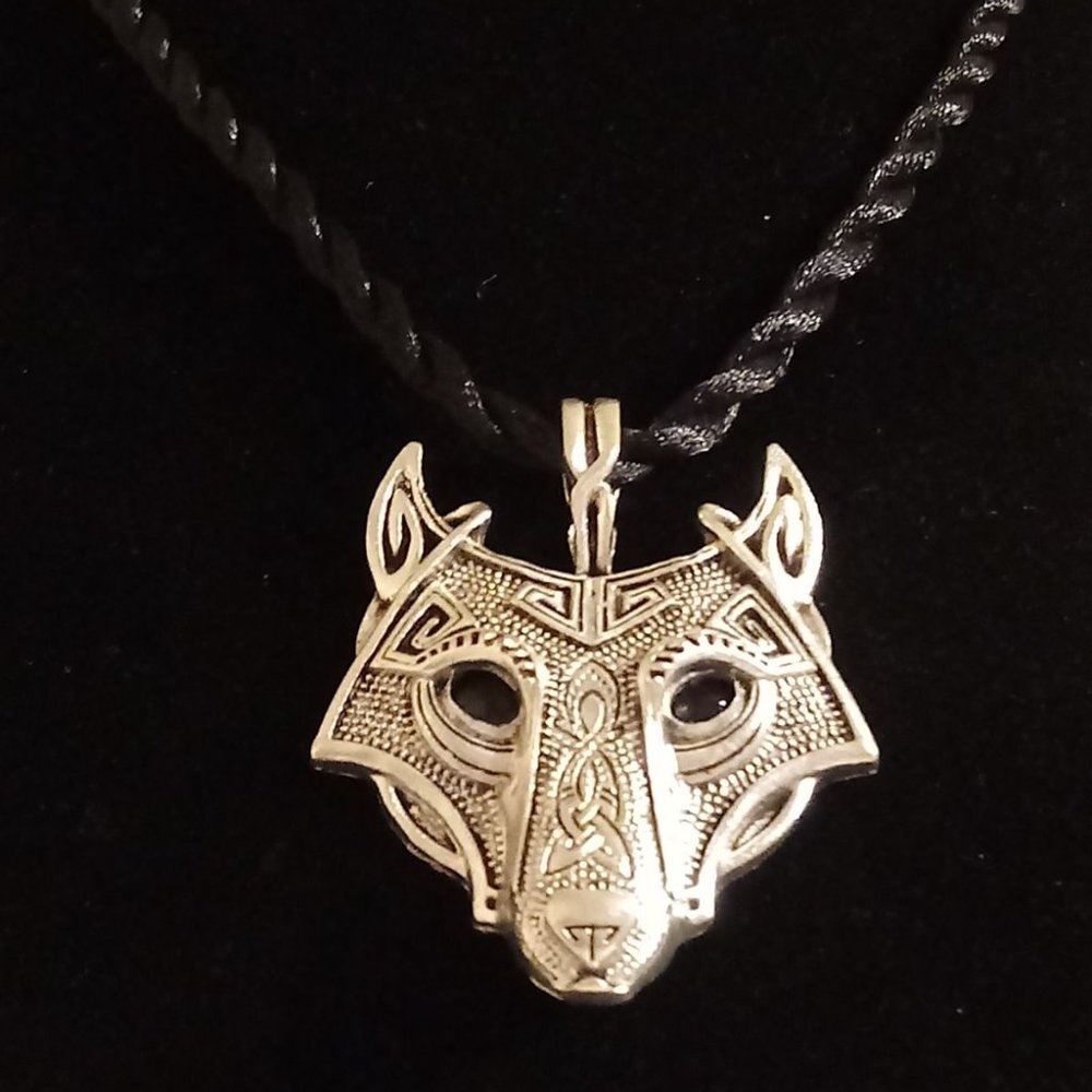 Viking Nordic Wolf Necklace